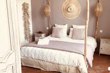 B&b Temps Suspendu Provence