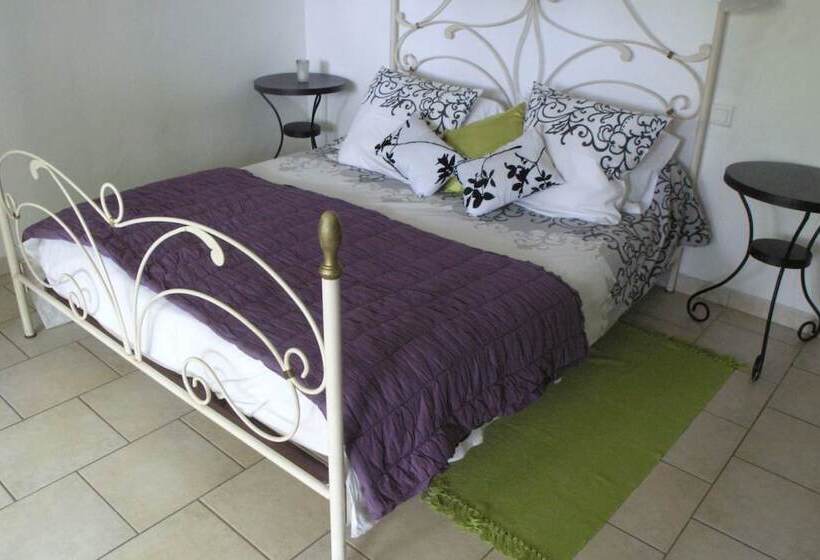 ベッドアンドブレックファースト Les Jardins D Avène