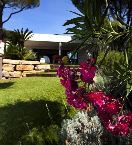 ベッドアンドブレックファースト Villa Californie