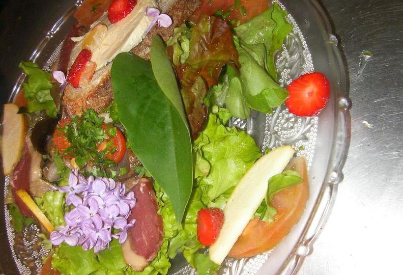 ホテル Hôtel Restaurant Le Rouffillac