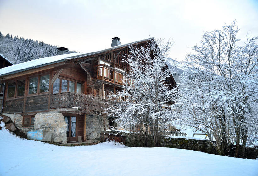 تختخواب و صبحانه Chalet Cannelle