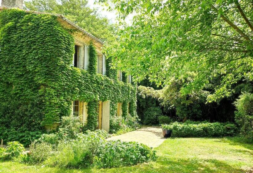 تختخواب و صبحانه Chambre D'hôtes Le Moulin De Moulis