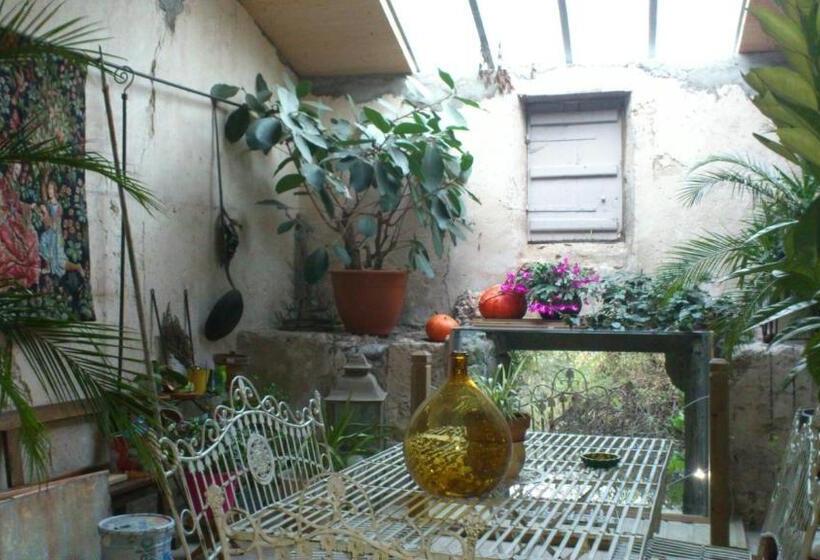 تختخواب و صبحانه Chambre D'hôtes Le Moulin De Moulis