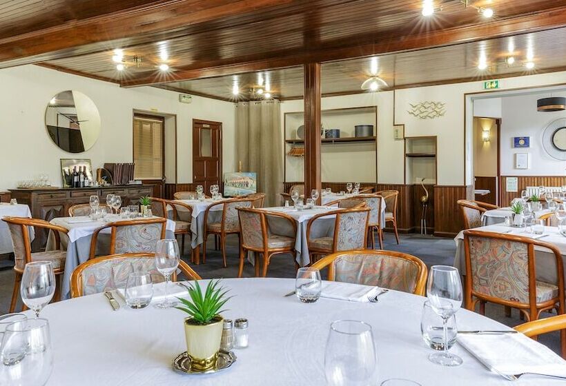 민박 Auberge D Ici Et D Ailleurs