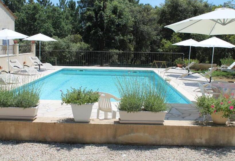 住宿加早餐  La Maison De Jenny