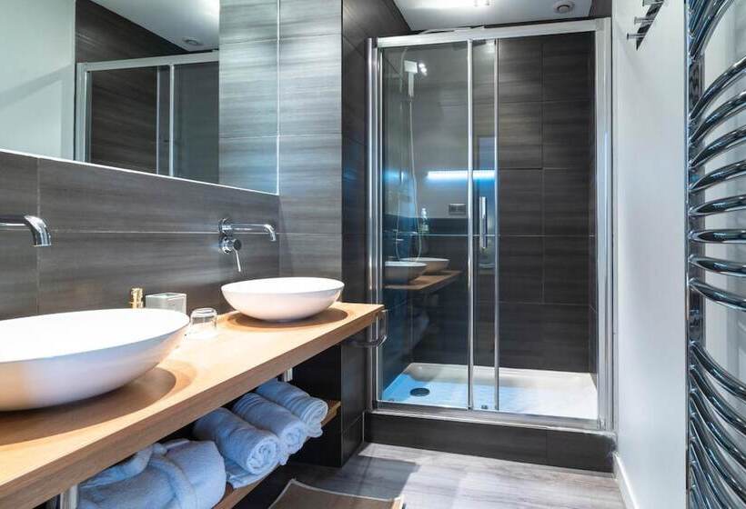 تختخواب و صبحانه La Maison De Marc