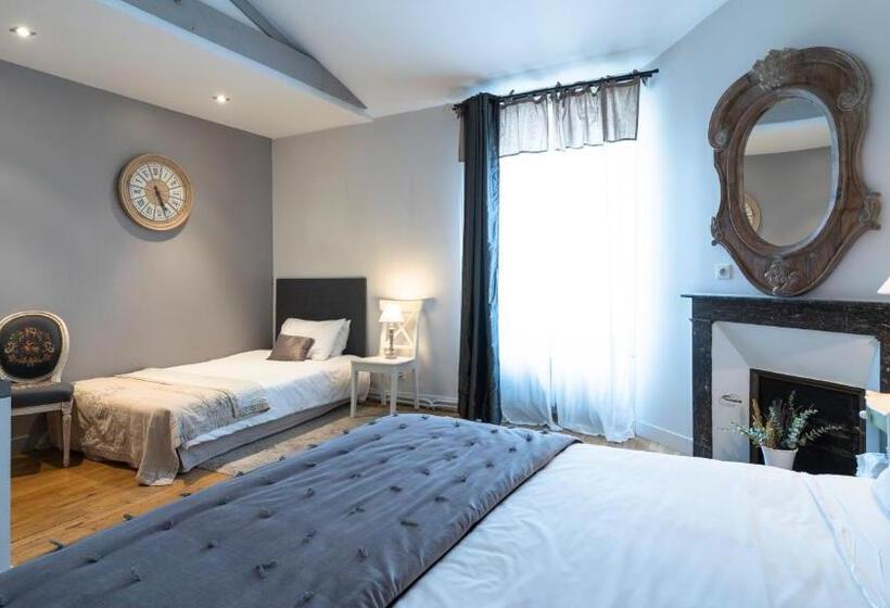 تختخواب و صبحانه La Maison De Marc