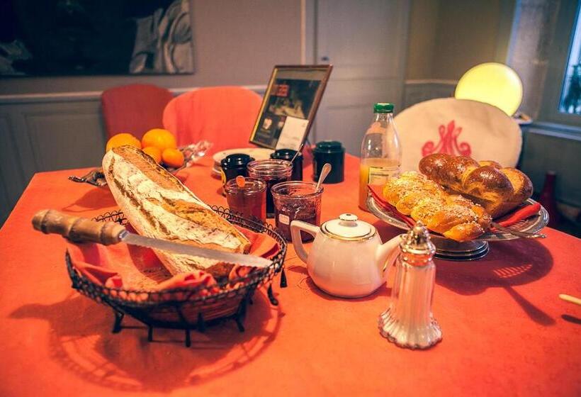 تختخواب و صبحانه L'atelier Du Peintre