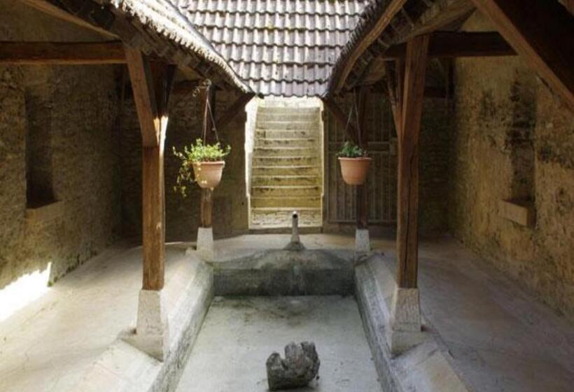 مبيت وإفطار Le Clos Du Murier