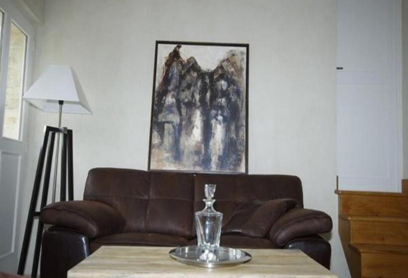 مبيت وإفطار Le Clos Du Murier