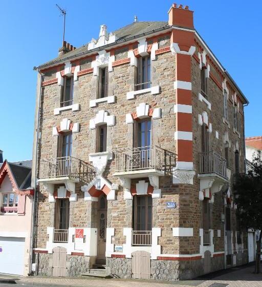 مبيت وإفطار Les Bruyères