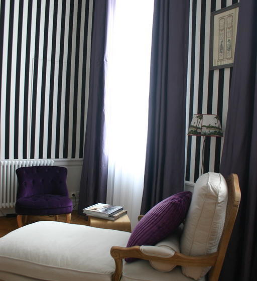 Maison Ailleurs