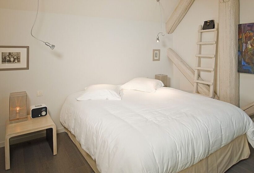 تختخواب و صبحانه Maison D Hote De Myon