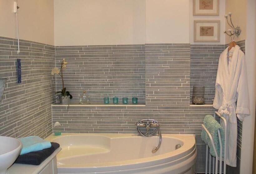 Bed and Breakfast Maison D'hôte La Tourette