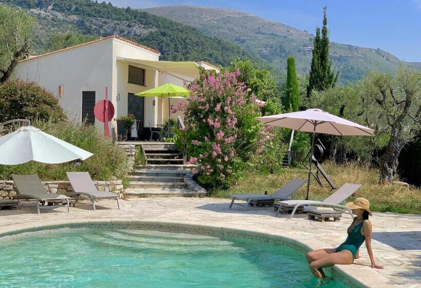 مبيت وإفطار Maison D'hôtes Bleu Azur