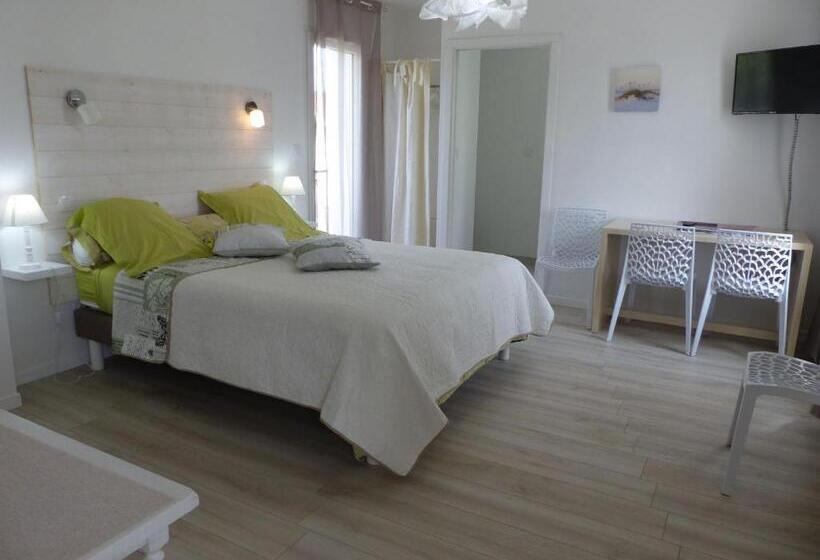 تختخواب و صبحانه Maison Lucilda