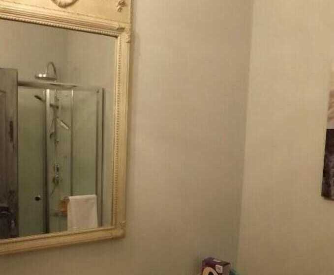 مبيت وإفطار Maison Porte Del Marty