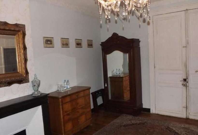 مبيت وإفطار Maison Porte Del Marty