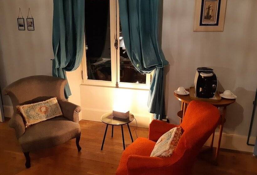 민박 Maison Volière