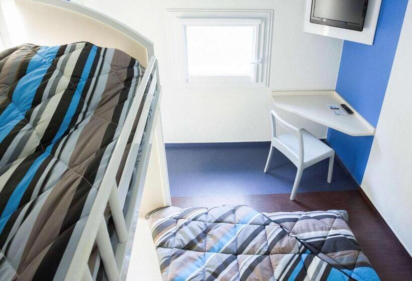 호텔 F1 Vesoul   En Cours De Rénovation