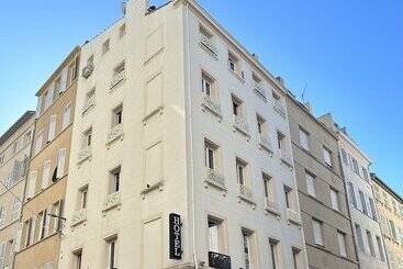هتل Hôtel Beauséjour