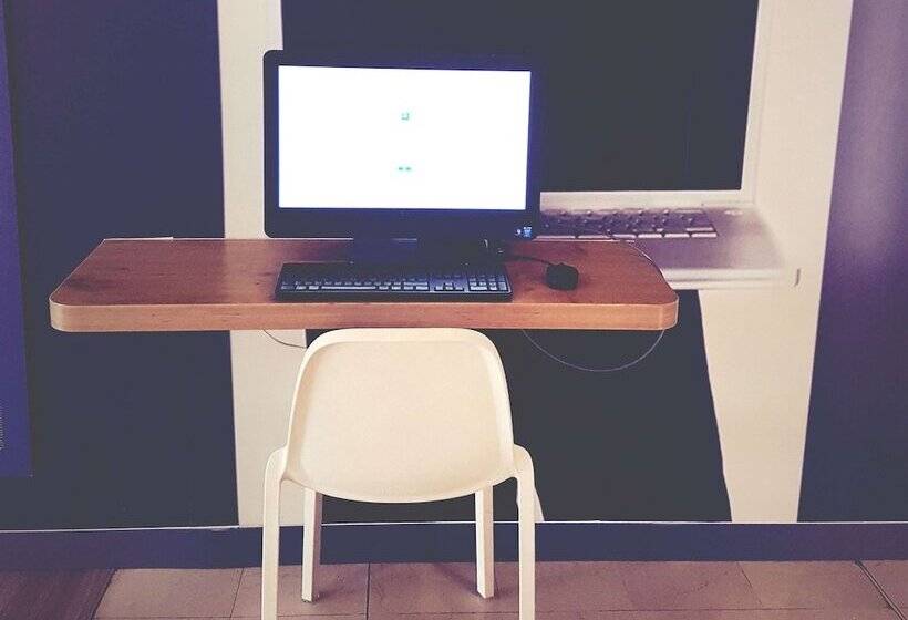 ホテル Ibis Budget Arles Palais Des Congres