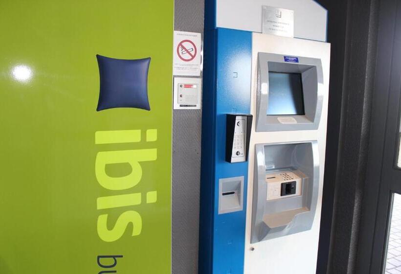 هتل Ibis Budget Laval