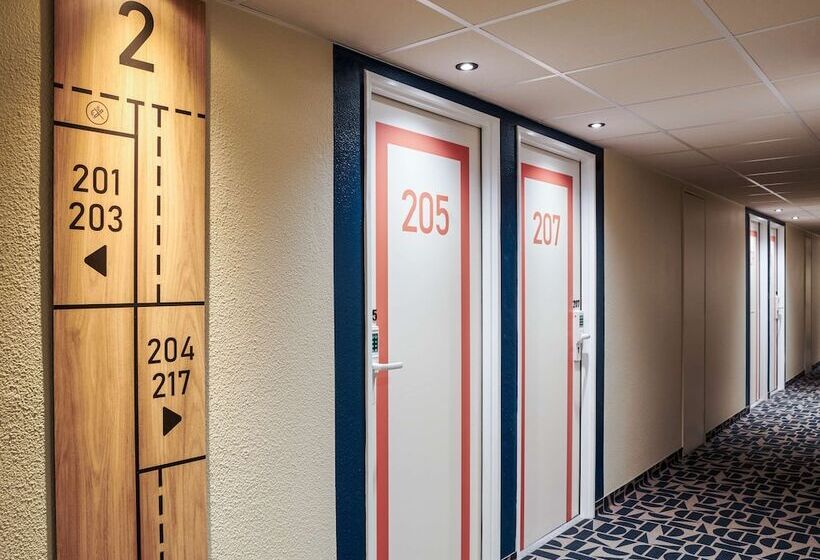 בית מלון כפרי Hôtel Ibis Budget Nantes Ouest Atlantis Couëron