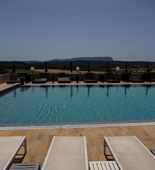 هتل La Bastide De Venelles