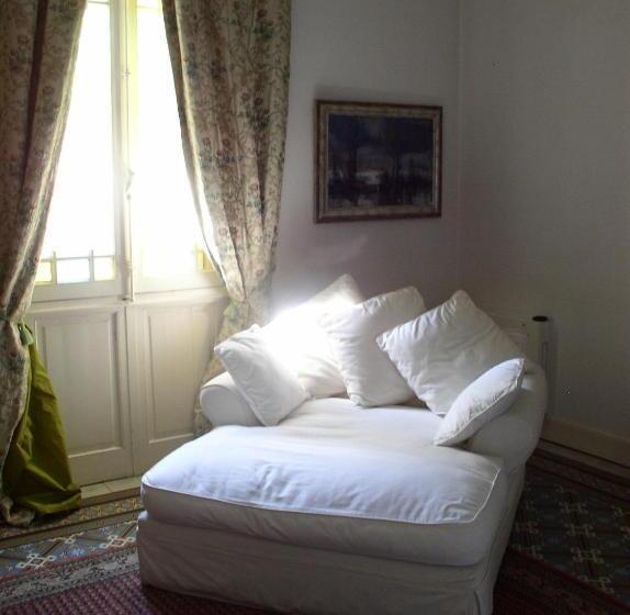 هتل La Maison De Sophie