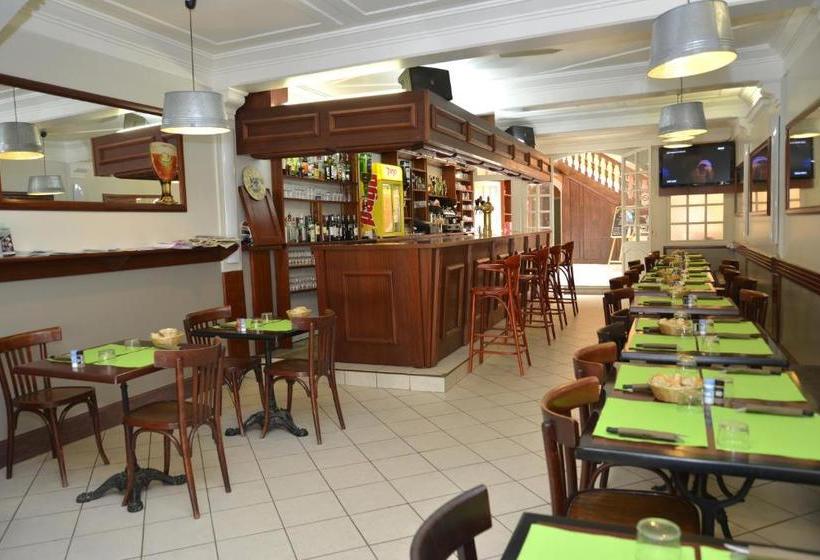 호텔 Hôtel Des Arceaux