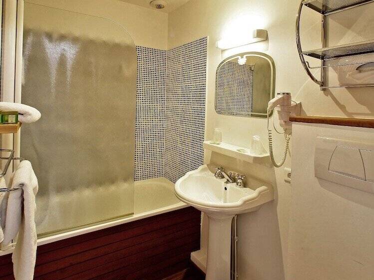 هتل Logis Hôtel La Chaize