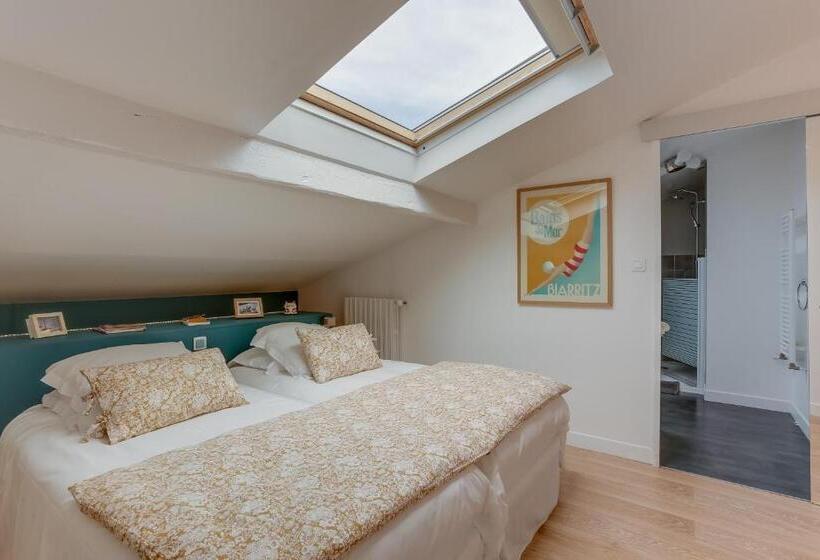 تختخواب و صبحانه Chambre D'hôtes Etchebri