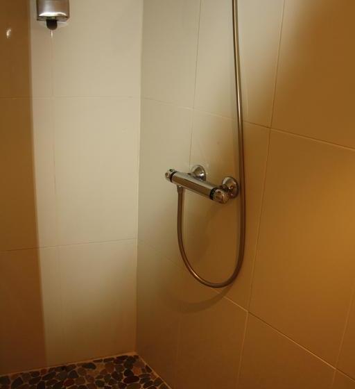ベッドアンドブレックファースト La Luzernière Chambres D Hôtes