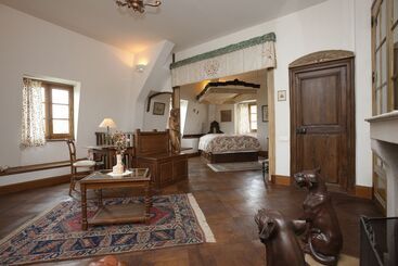 تختخواب و صبحانه Château De Flée