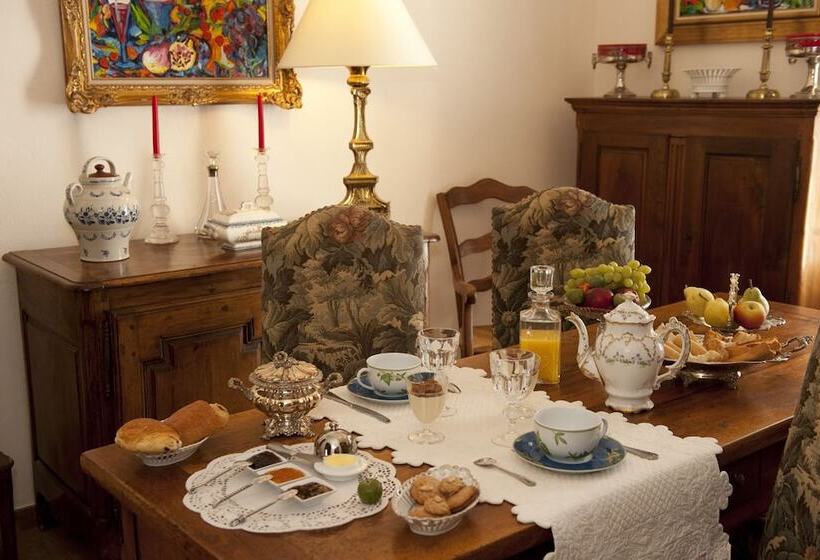 Bed and Breakfast La Maison Du Peintre En Provence