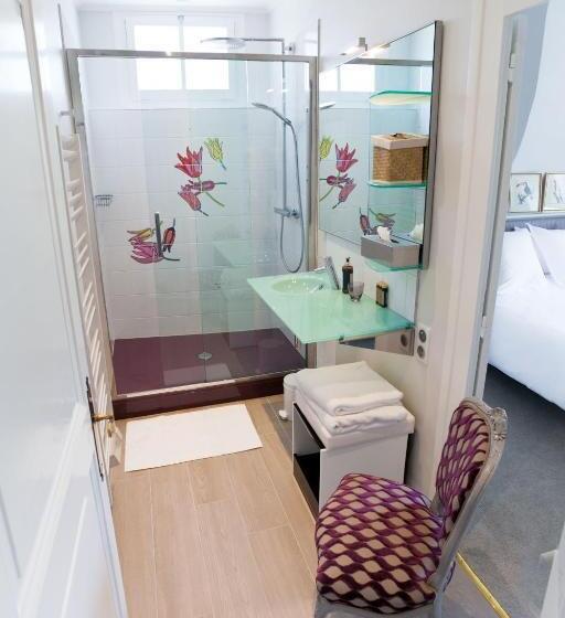 تختخواب و صبحانه La Maison Jules