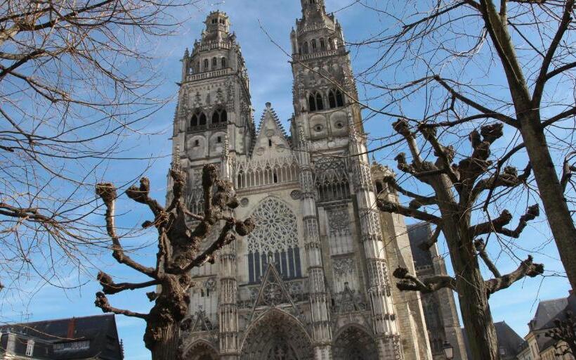 تختخواب و صبحانه La Maison Jules