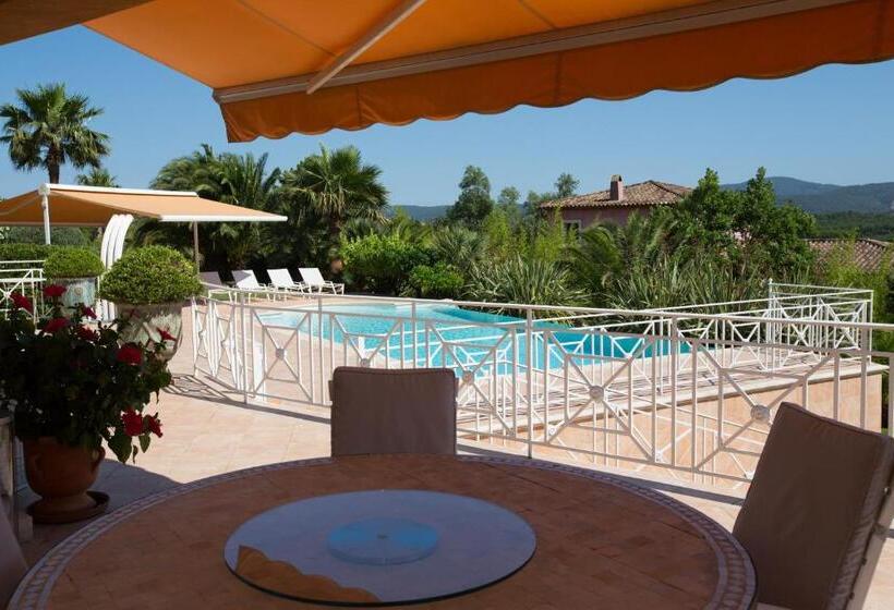 مبيت وإفطار La Tarentane