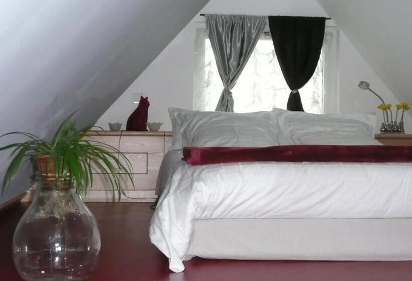 تختخواب و صبحانه Le Chat Rouge Chambres D'hôtes De Charme En Alsace