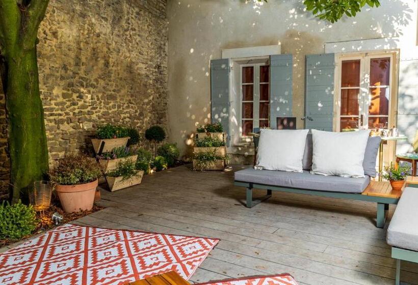 تختخواب و صبحانه Le Clos Violette Et Le 11 D Aglaé   Appart  Hôtel Design De Luxe