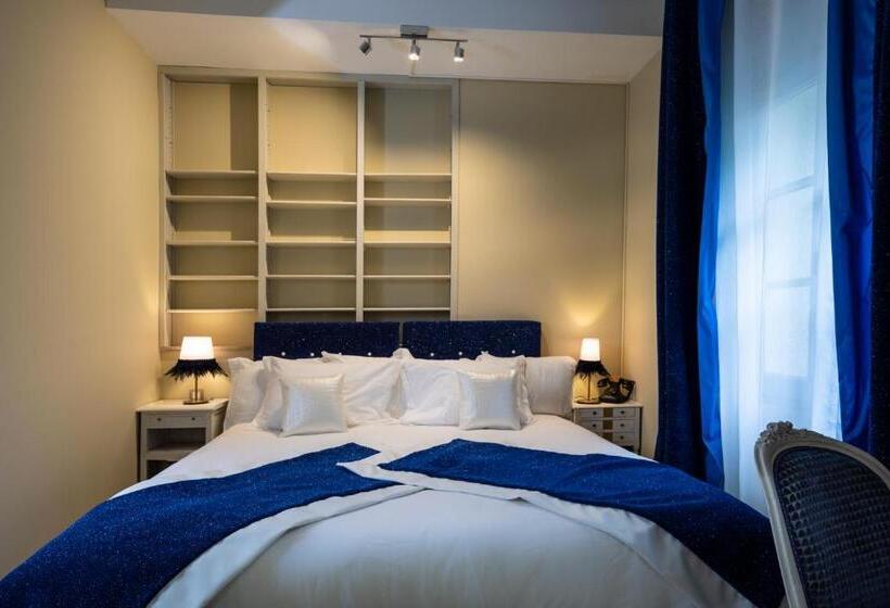 تختخواب و صبحانه Le Clos Violette Et Le 11 D Aglaé   Appart  Hôtel Design De Luxe