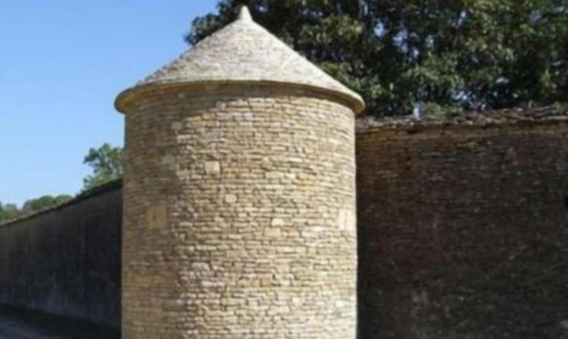 민박 Le Puits Fortifié