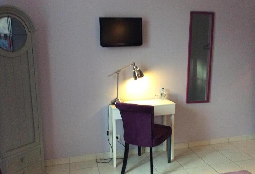 住宿加早餐  Les Chambres D Hôtes Au Bon Accueil