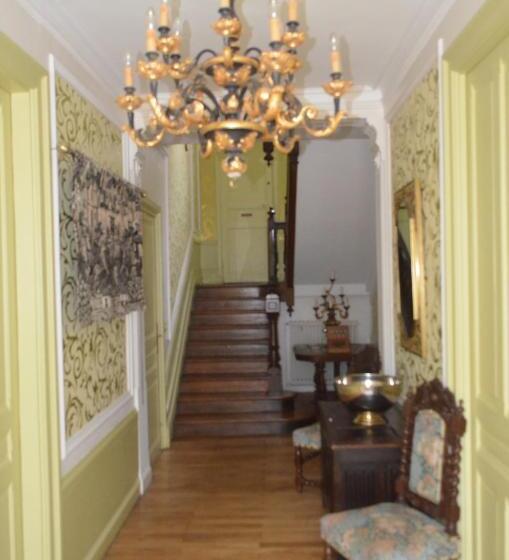 تختخواب و صبحانه Lit En Loire
