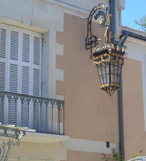 تختخواب و صبحانه Lit En Loire