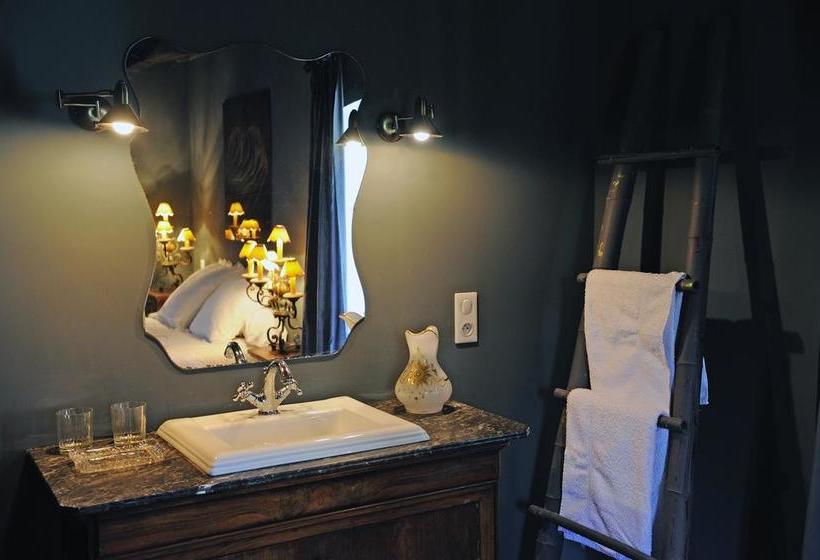 مبيت وإفطار Maison D'hôtes La Singulière