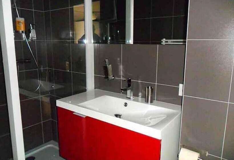تختخواب و صبحانه Maison Marie Barrault