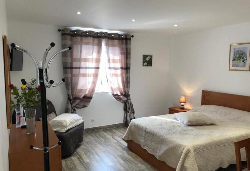 Bed and Breakfast Maison Tobias