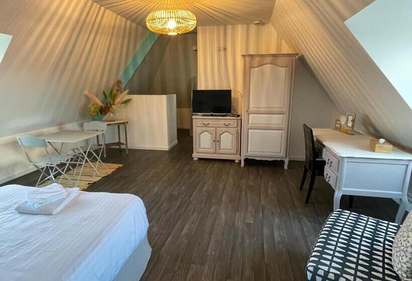 Bed and Breakfast Manoir De La Houlette